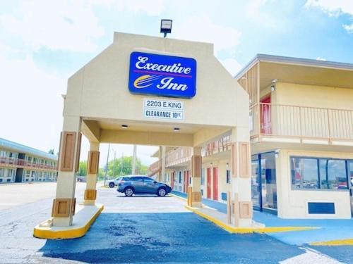 Executive Inn Kingsville Exteriör bild