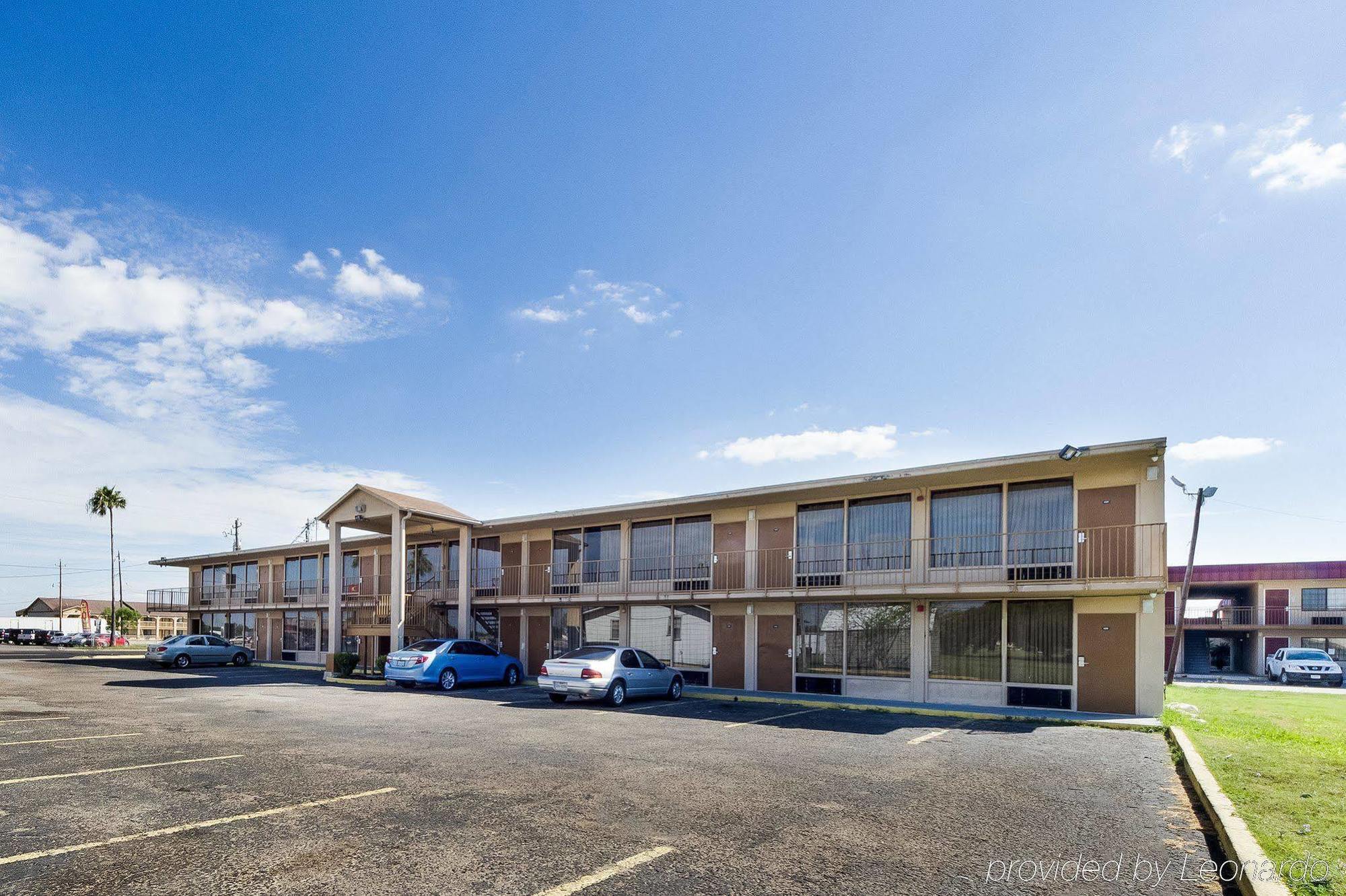 Executive Inn Kingsville Exteriör bild